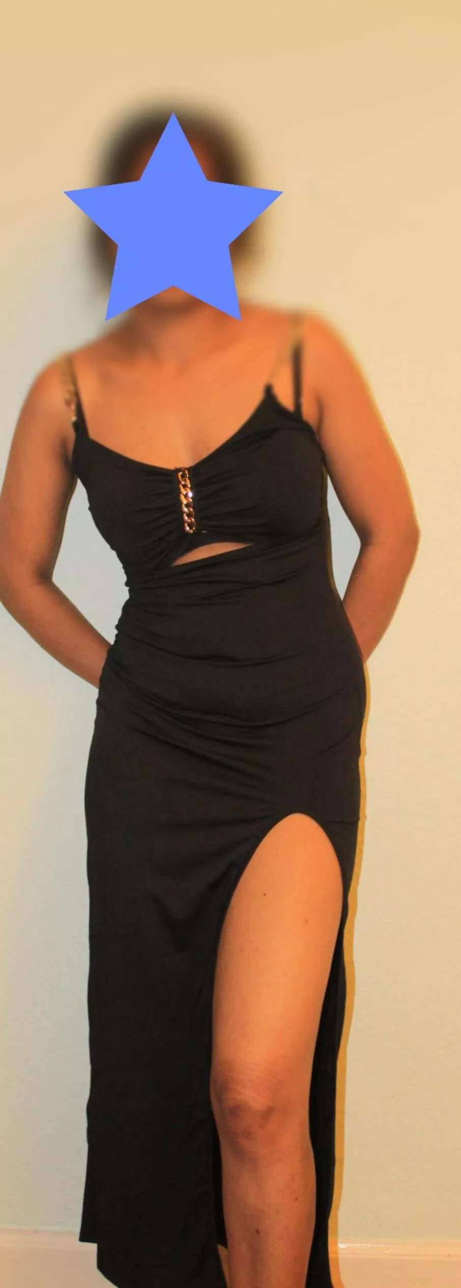 Party with known married South Indian couple. No sexual intentions. Let’s see where it goes. (Couple)