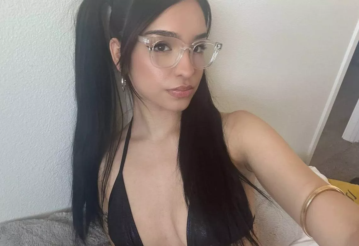 The really naughtiest are the nerdy girls.