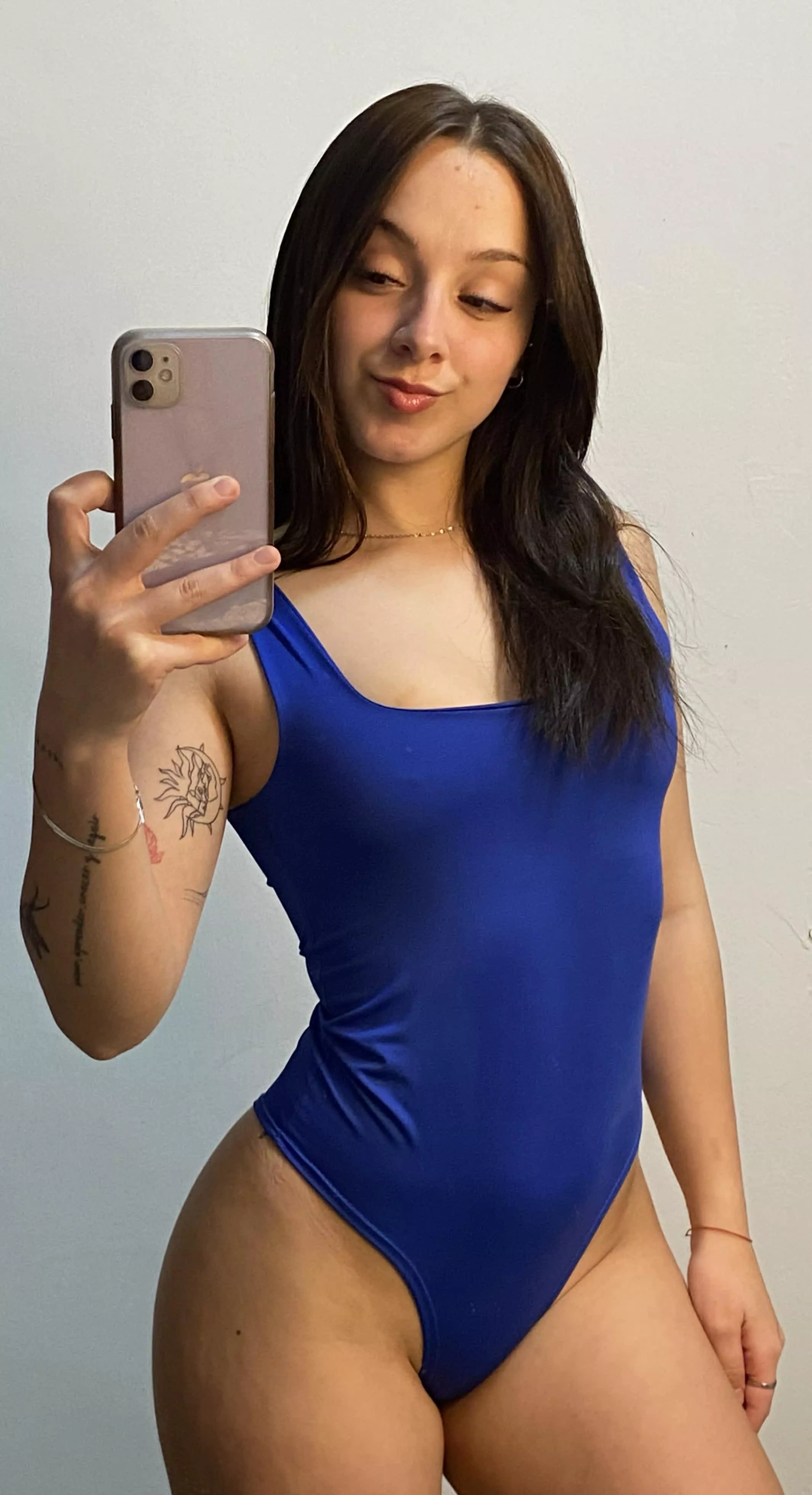 Would you cheat on your wife if you saw me by the pool