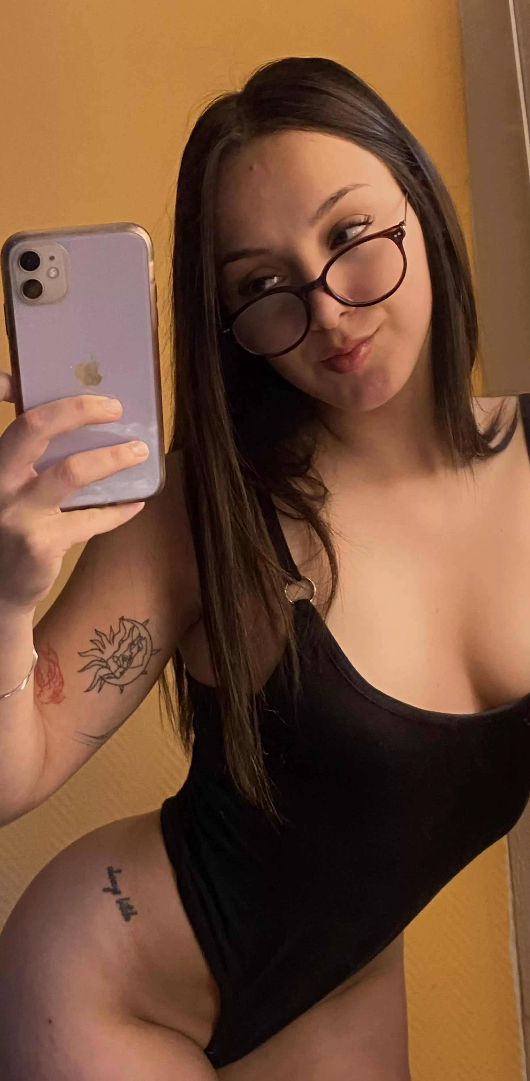 You wouldn't pass up on the opportunity to fuck a young latina would you?