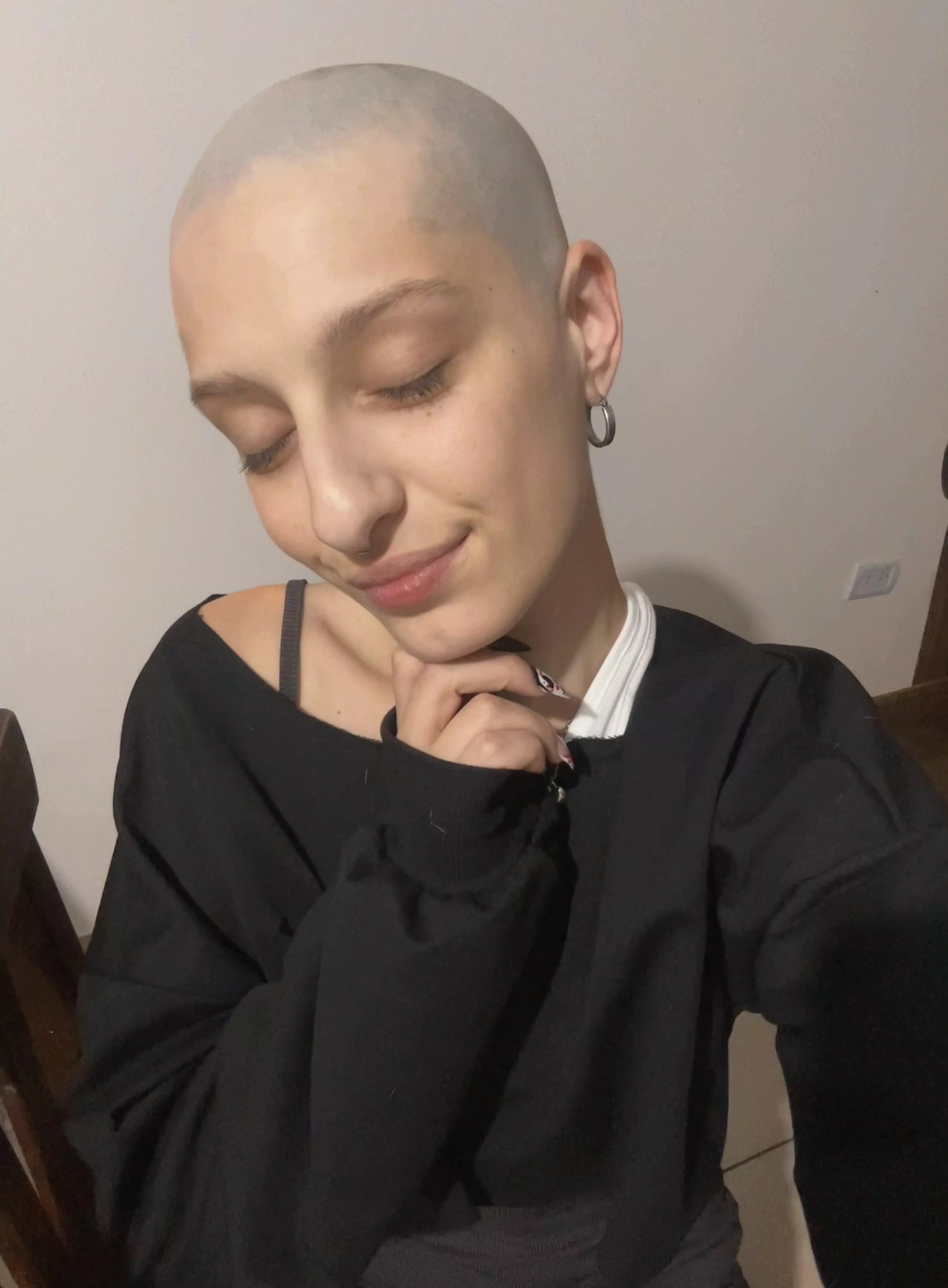 your fav' bald head is back here