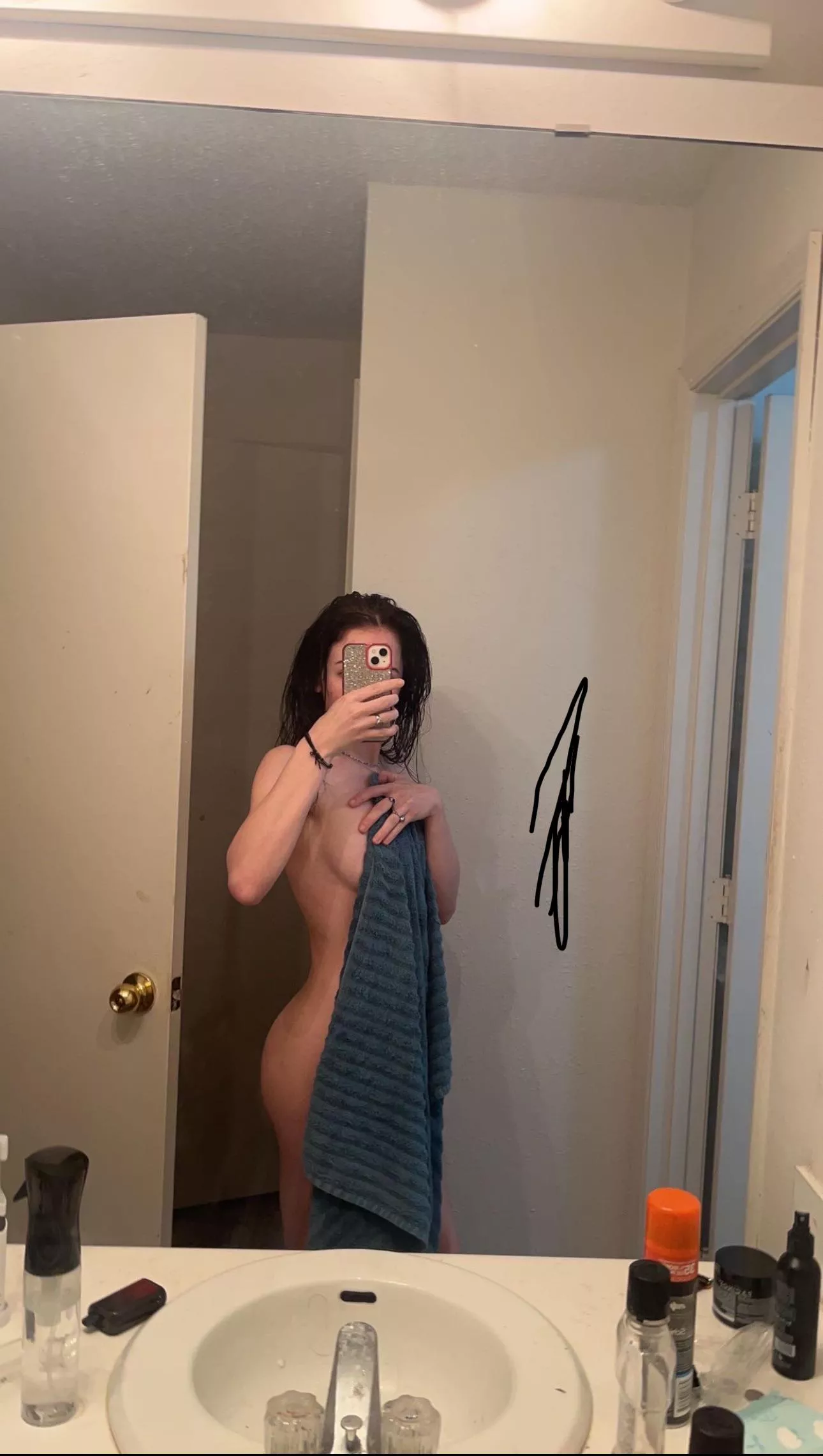 [23/21][MF] 4 [F/MF] [Greenville, SC] Attractive young couple looking for a single F or couple close to our age. If you’ve messaged us before feel free to dm again :)