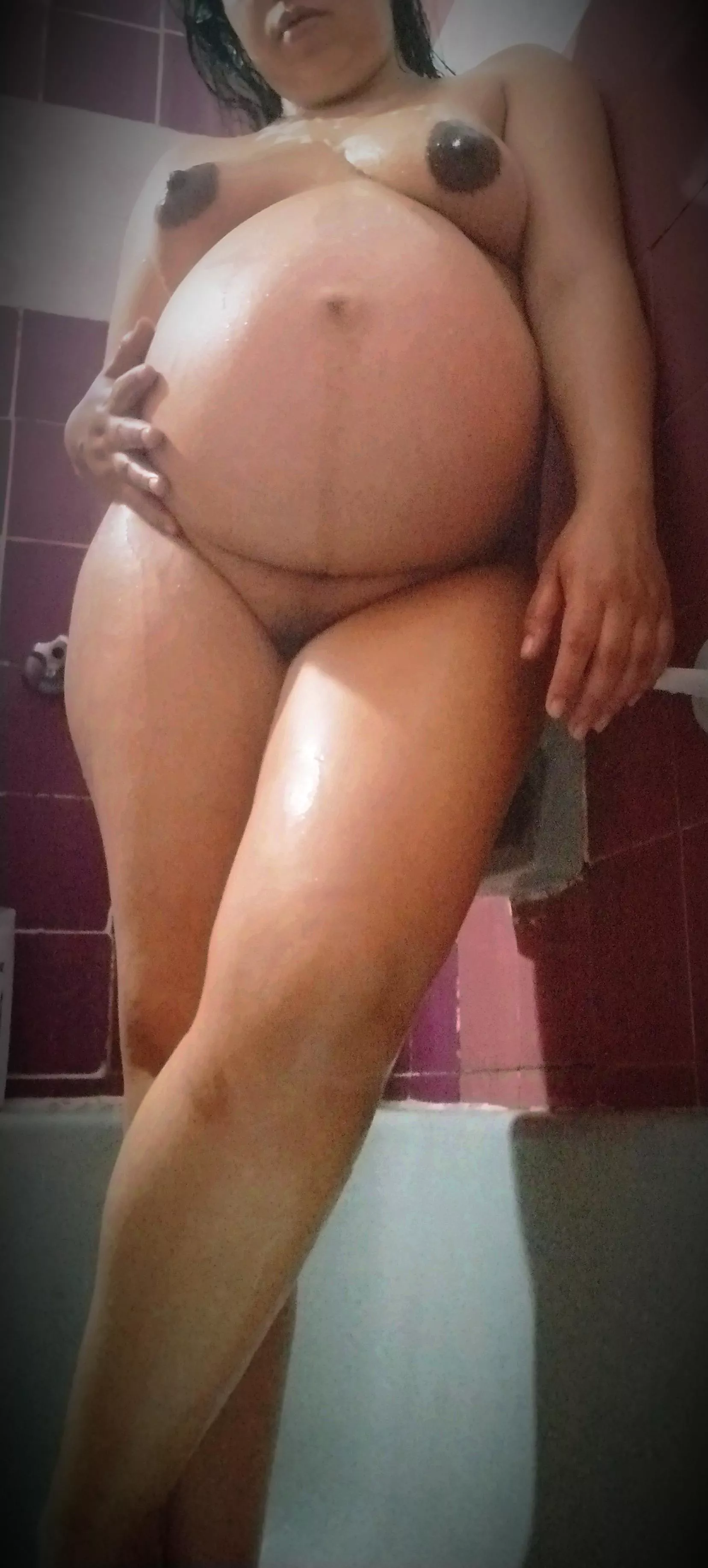 36 weeks what do you think of my big belly?