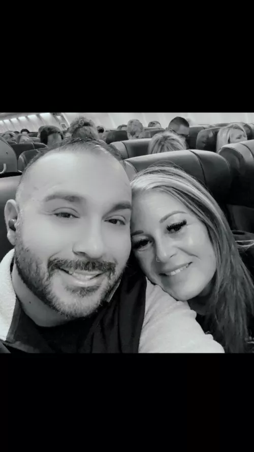 47M/46F looking to find another couple that we are attracted to and can have a conversation with to see if there is a connection for a same room, soft or possibly hard swap. Would prefer another Hispani couple but anything is possible. NO SINGLE MEN and 