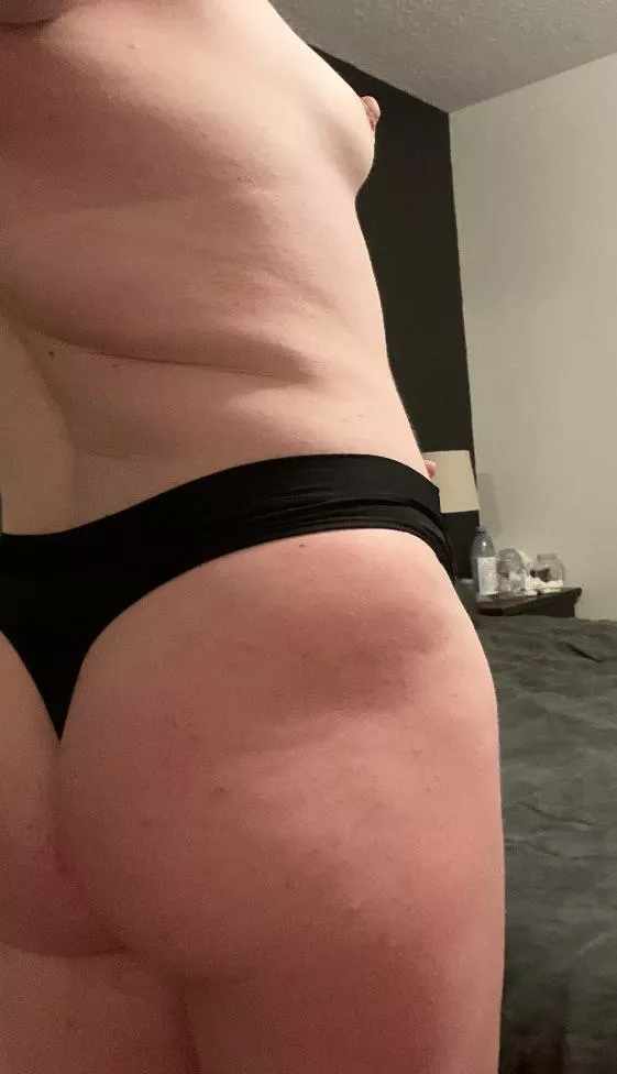 A new black thong