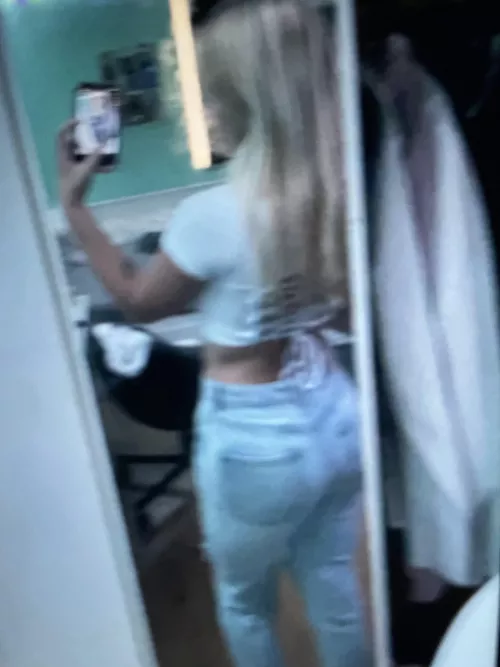 Alleen vandaag kan je voor de helft van de prijs in de premium 😘