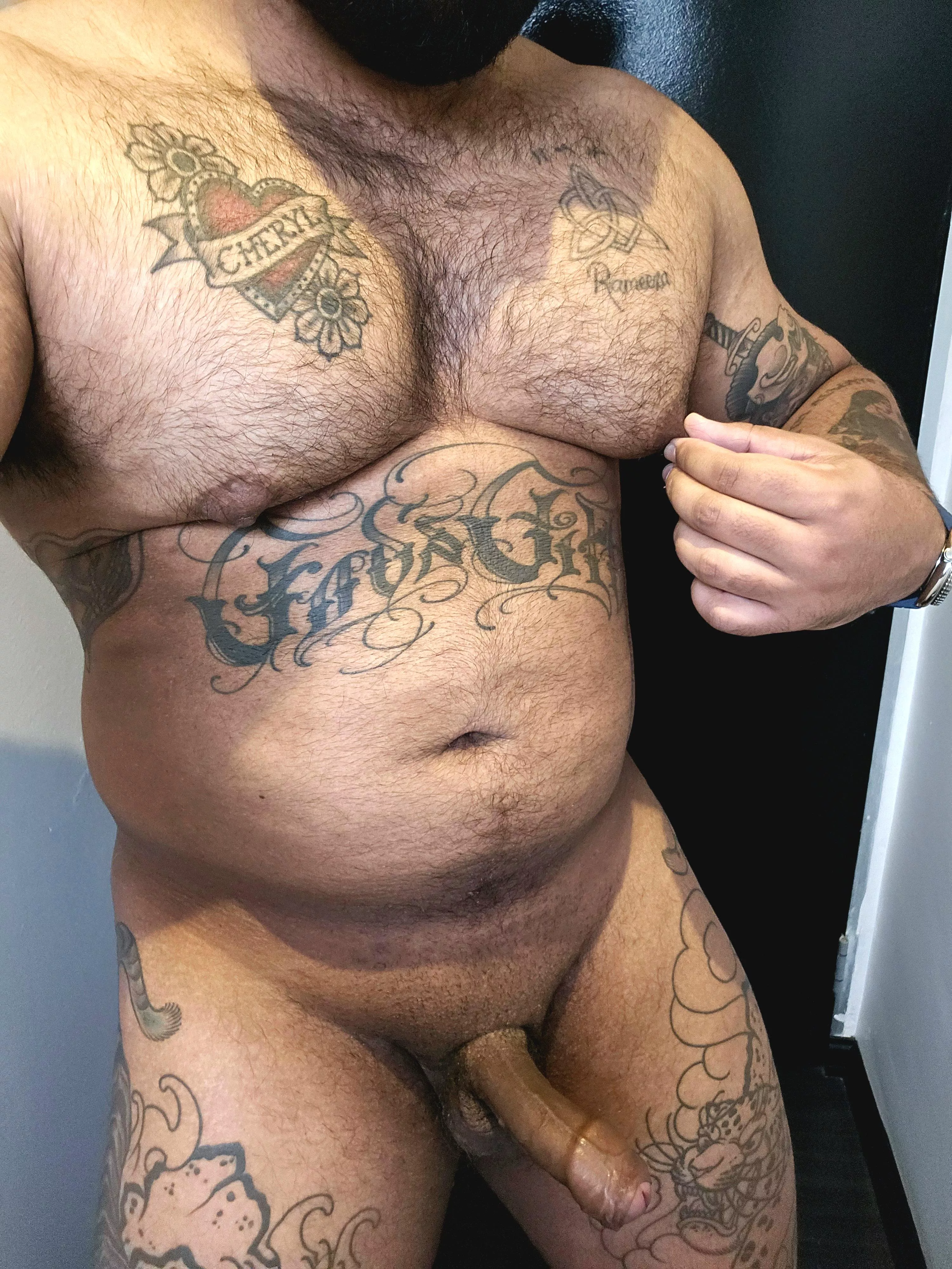 Anyone want an office creampie ?