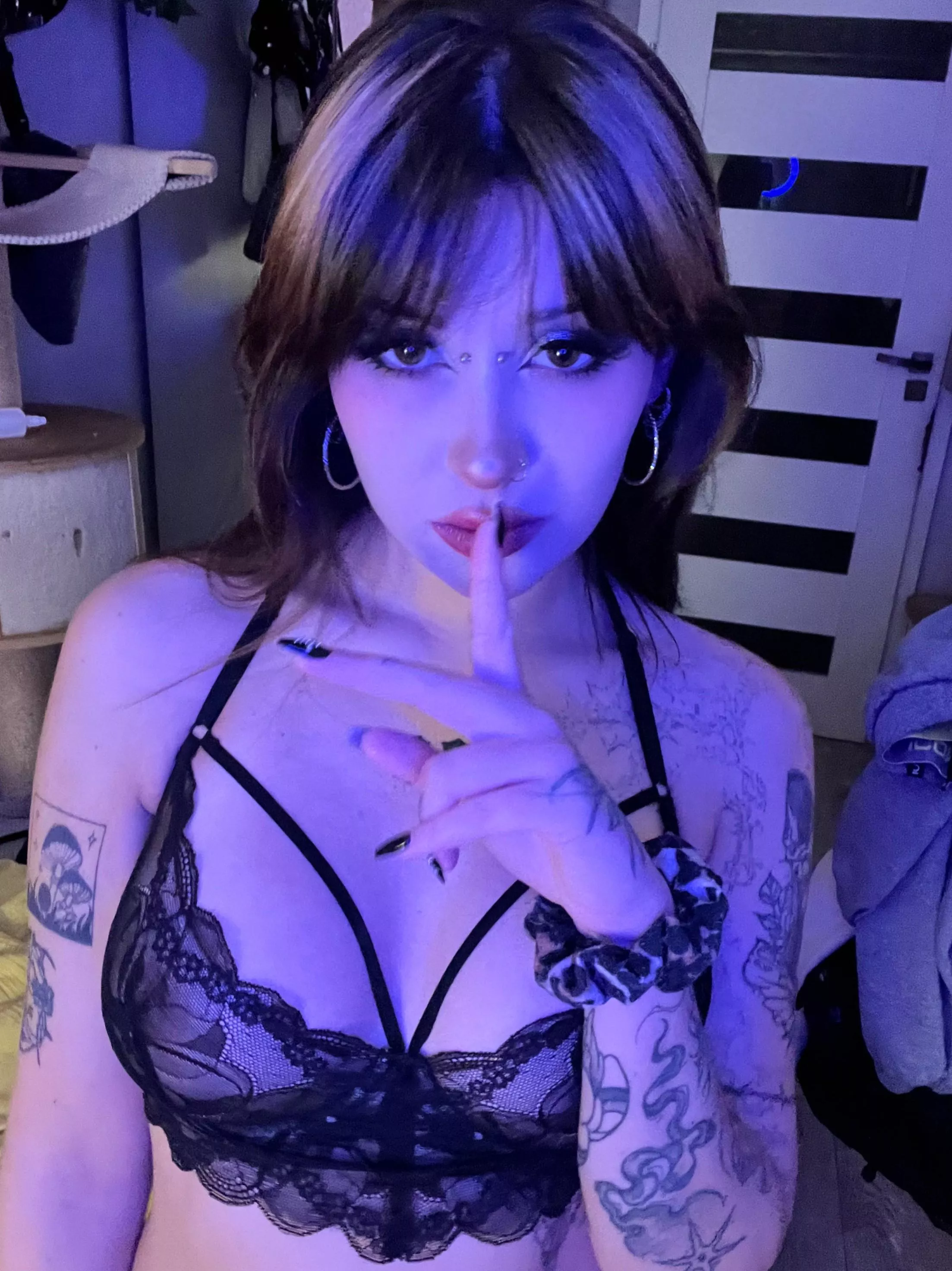 do i make a good cute slut?•⩊•