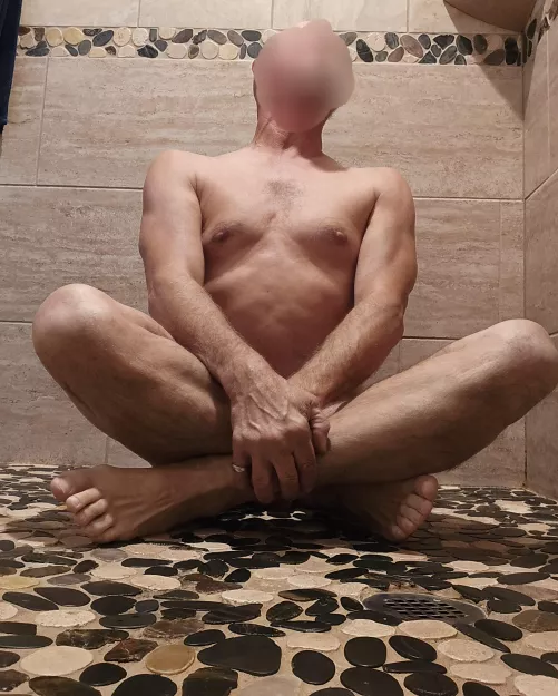 First post, not sure where the weekly challenge poses are...