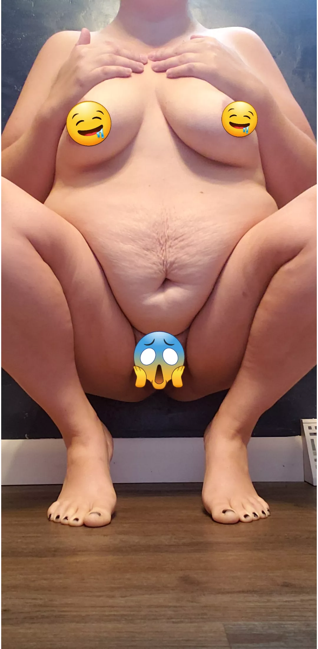 Horny MILF looking to please. Free link in comments.