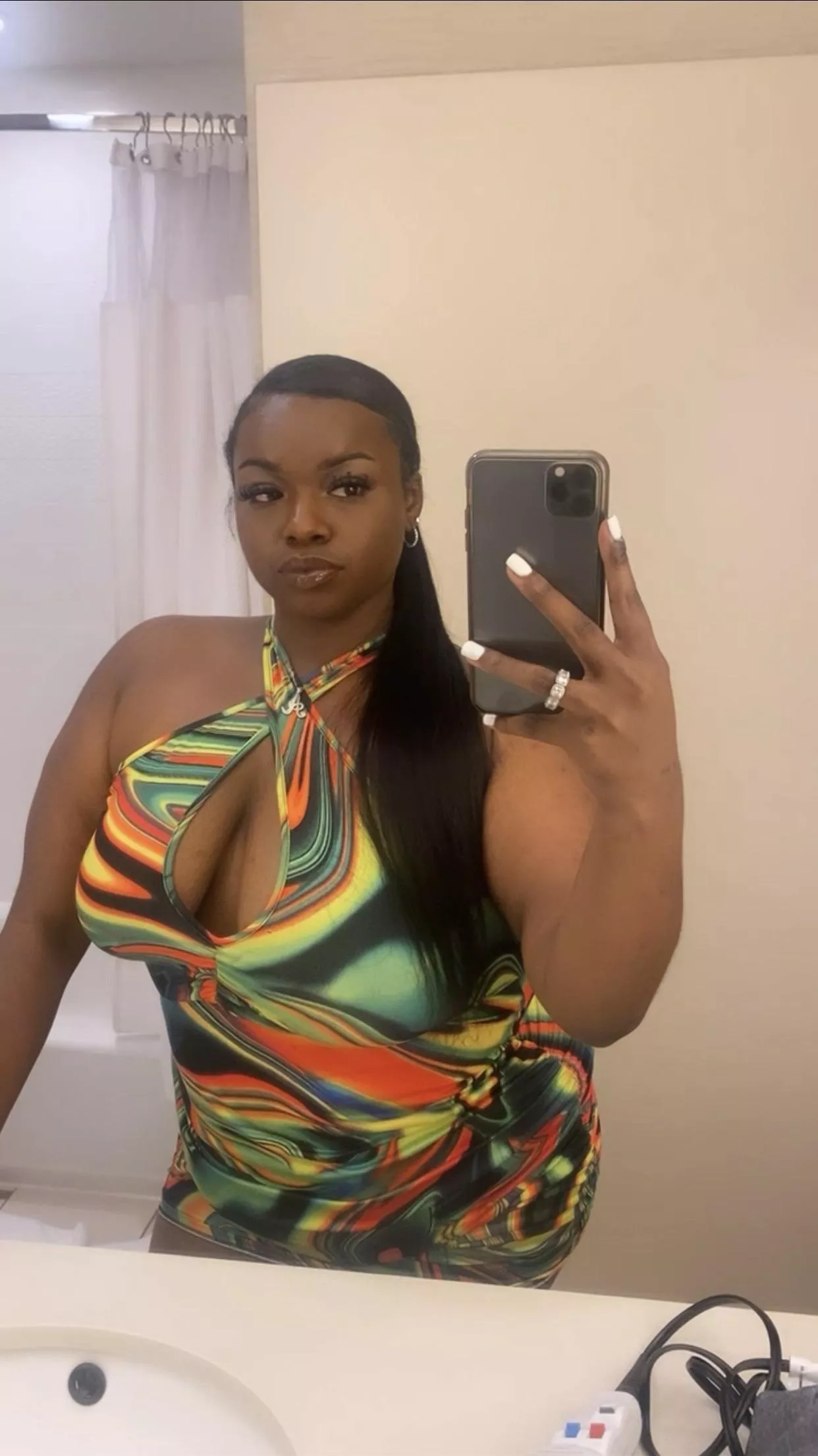 I get why you’re obsessed with Me, I am too. 💋