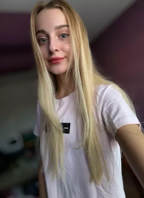 I just want you to play with me