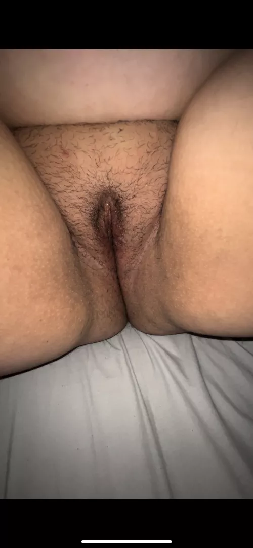 I think I like her hairy...