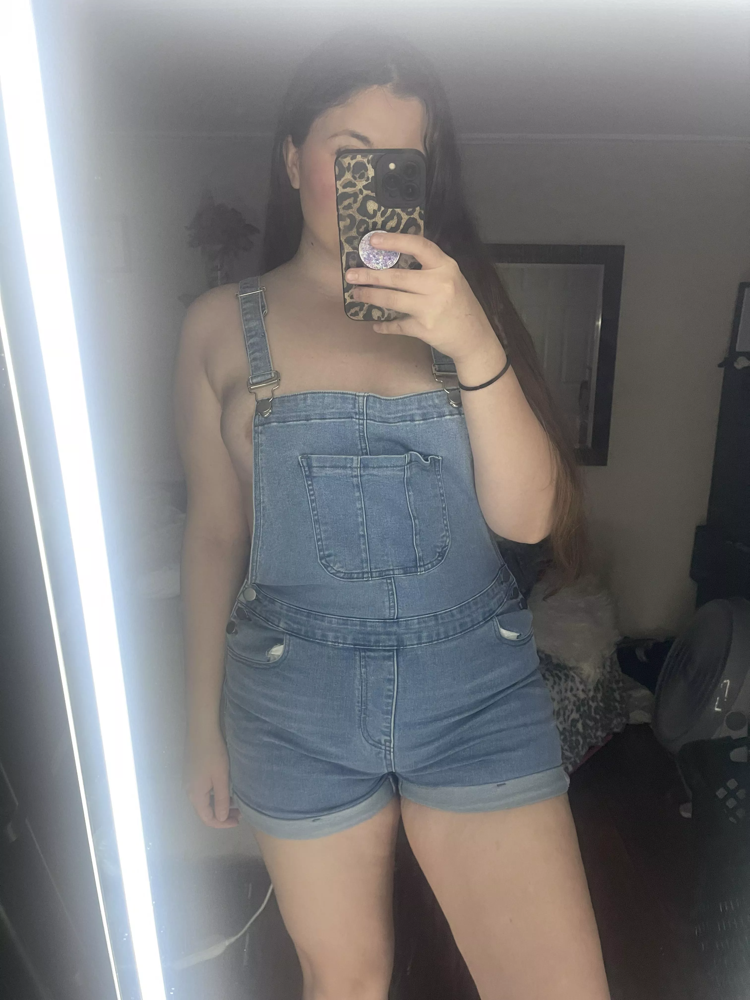 If I was your GF would u let me wear this 