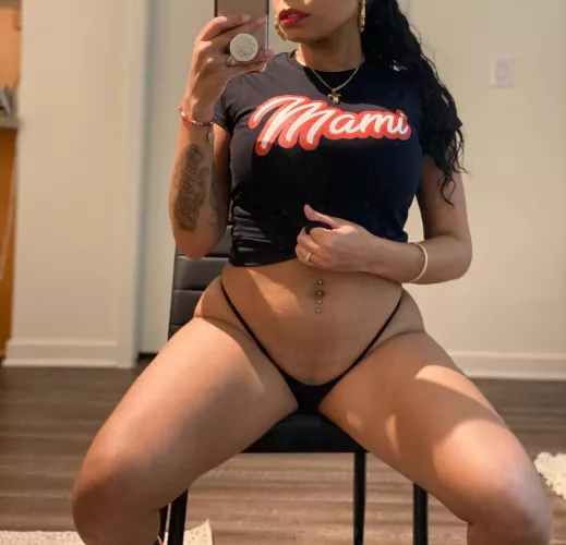 I'm such a sexy, chubby naughty girl