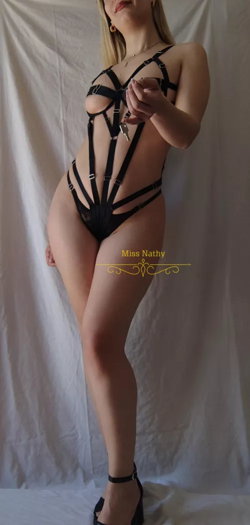 It takes you so long to come and receive your confinement? Come on, little one