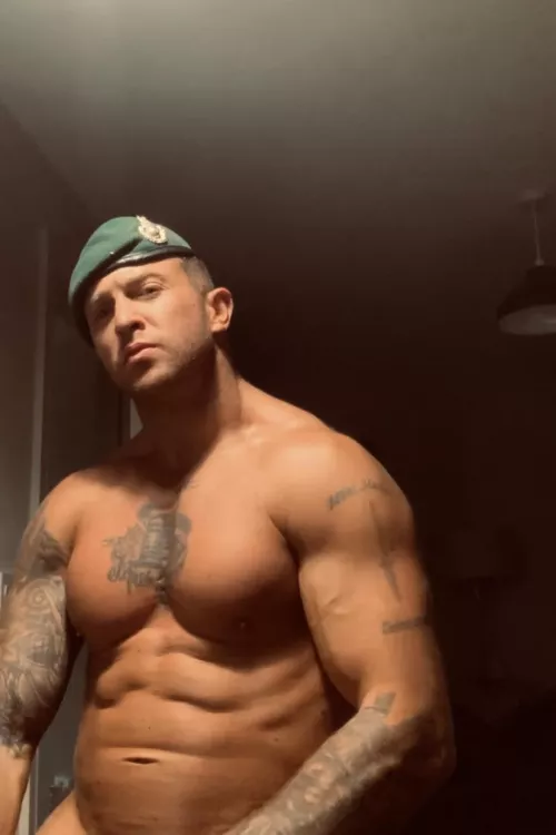 Just cracking one off 😉🏴󠁧󠁢󠁥󠁮󠁧󠁿⚔️