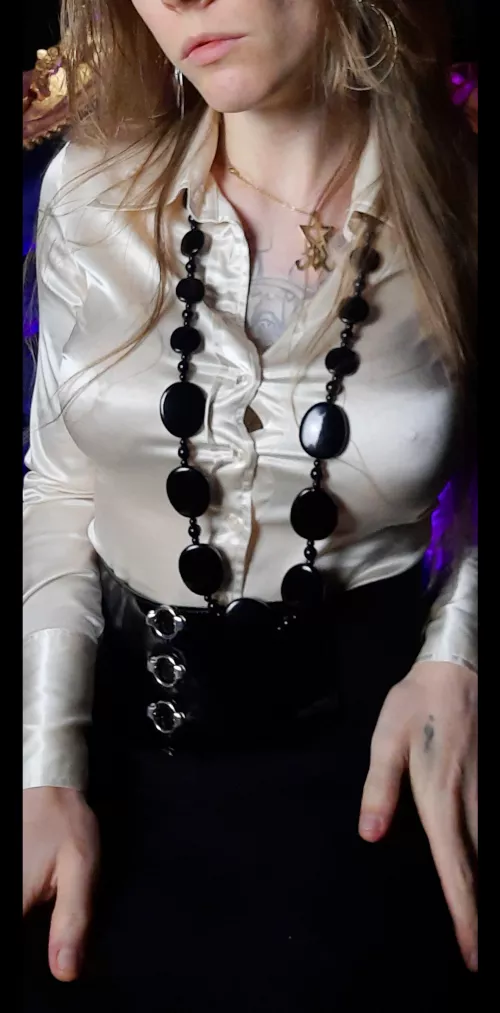 My blouse is struggling to contain my ○○