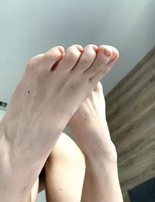 My toes are so tiny and cute