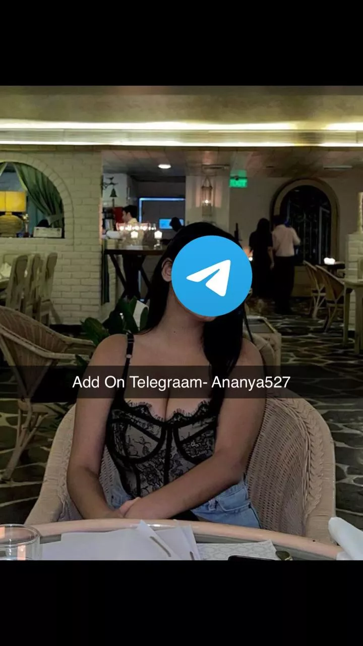 Sexttt!?? I’m so hungry right now. Only…I don’t want food