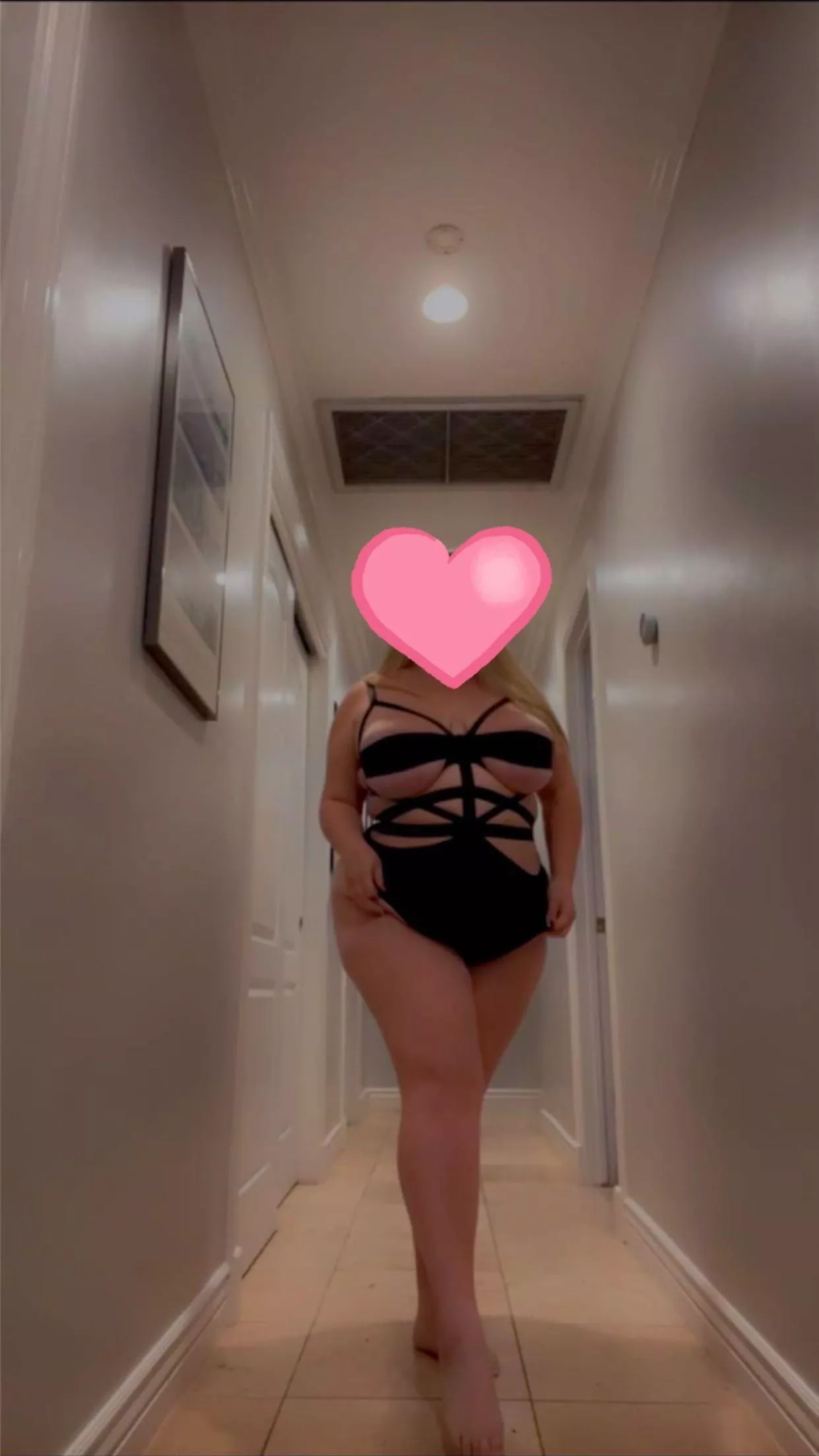 Tell me that I’m a good girl 😈