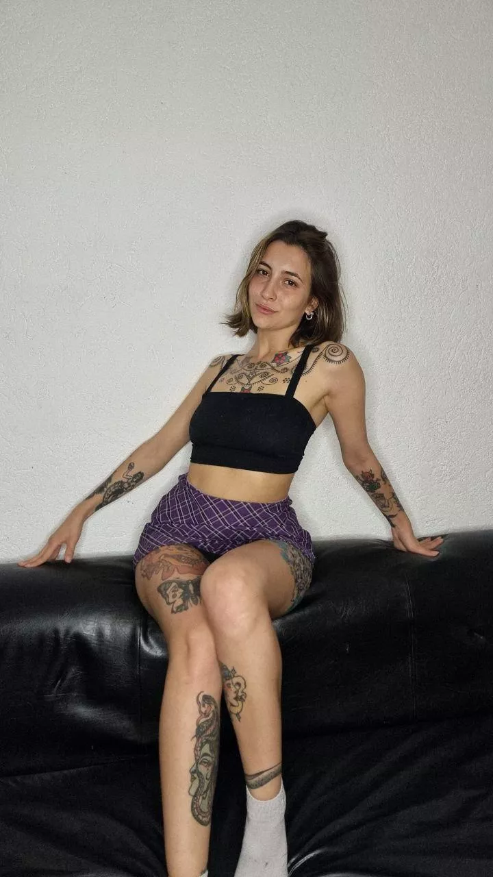 Tell me your favorite position and i’ll determine if we’re fucking
