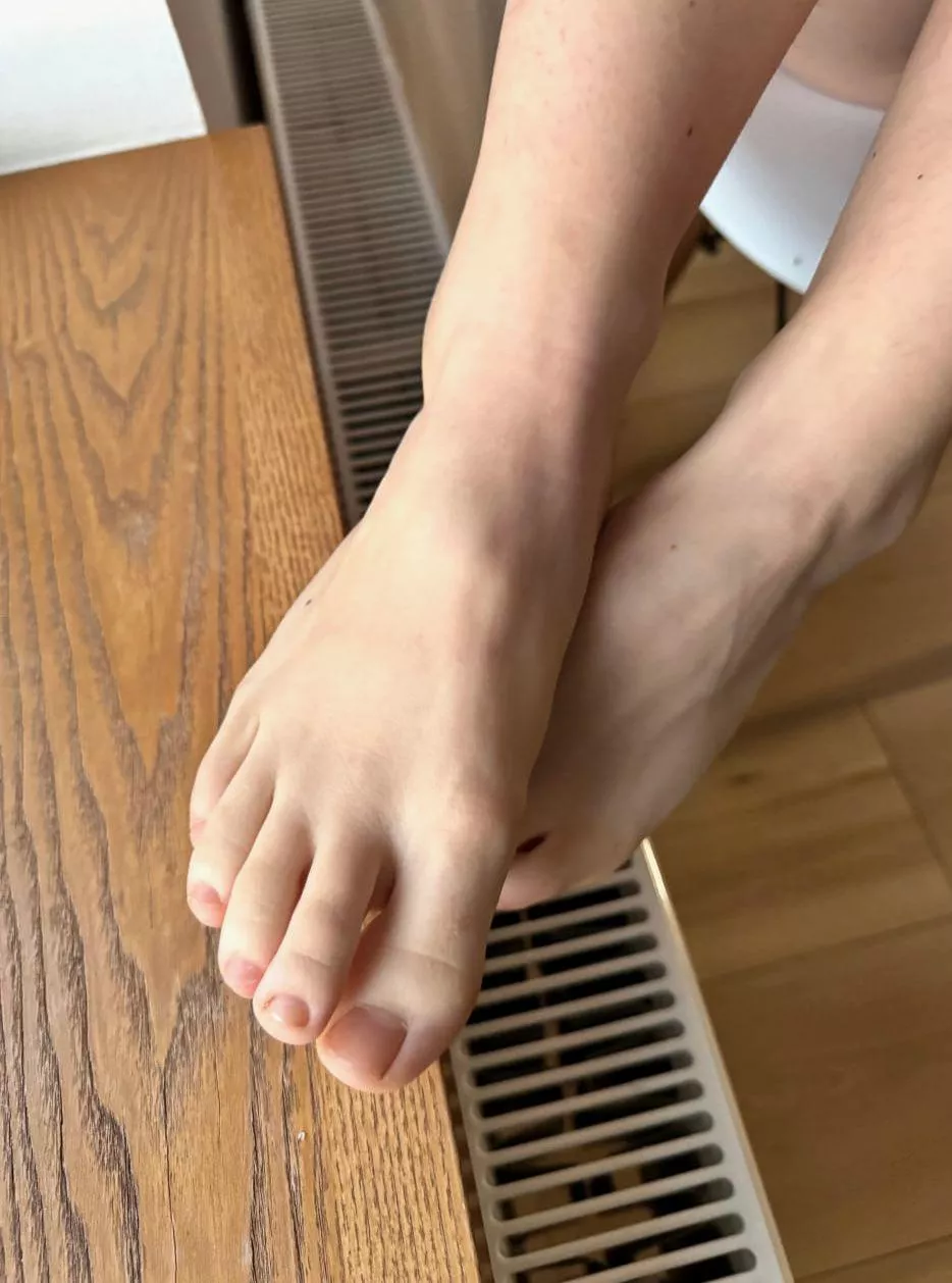 Those little ones need a massage, preferably with your mouth[oc]