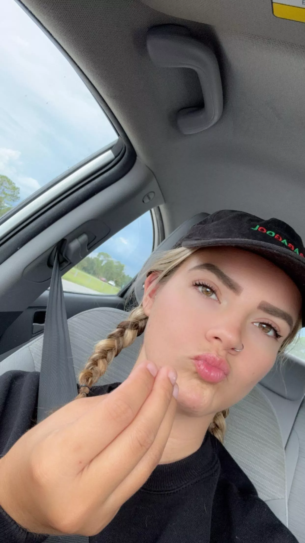 Tribute now, or this gesture is all you’ll get 