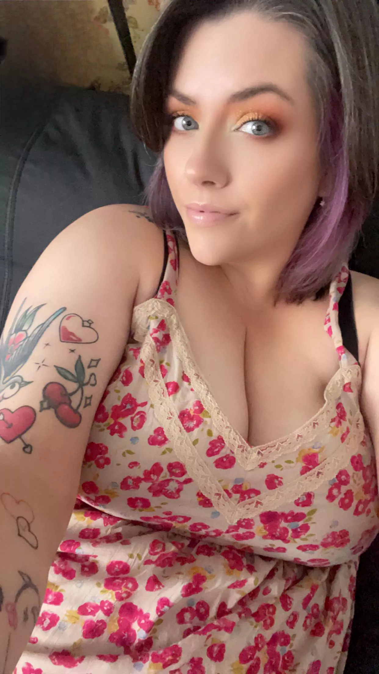 What do y’all think about tattoos?🖤💖😘