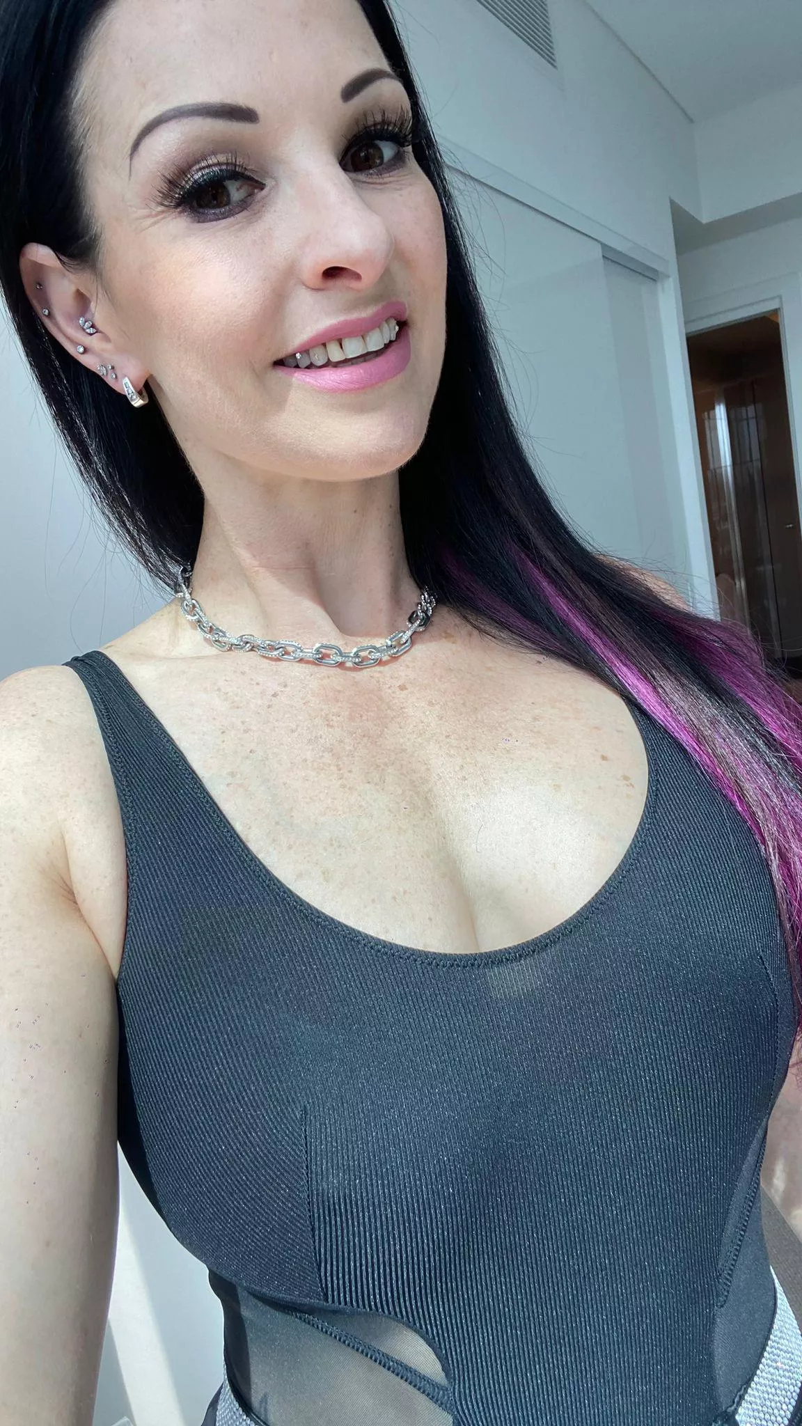 whoever like this will get a surprise (instant)🥰