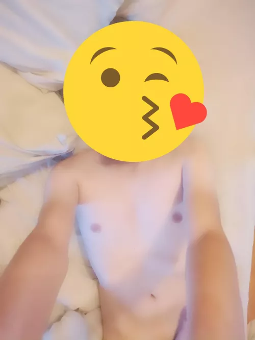 [20] horny femboy, show me what you got Kik : fem_pup