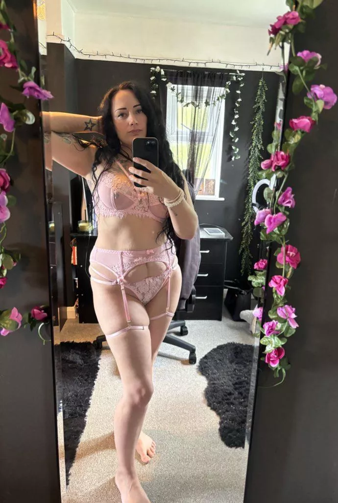 After black, pink is my favourite colour lingerie 