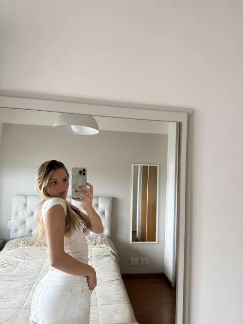 Am I girlfriend material for you? Let me know!