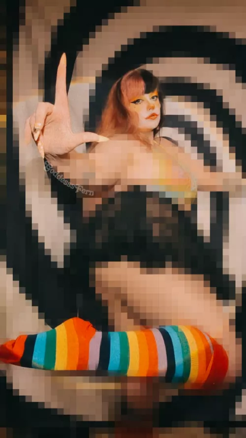 Breaking news: Clown girl makes beta leak.