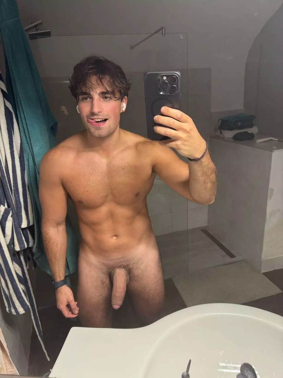 Can I fit It into ur mouth? 