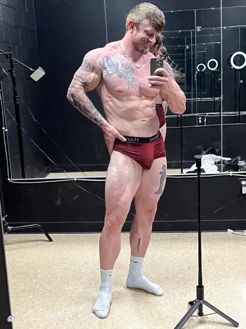 Everyone at the gym loves me. 