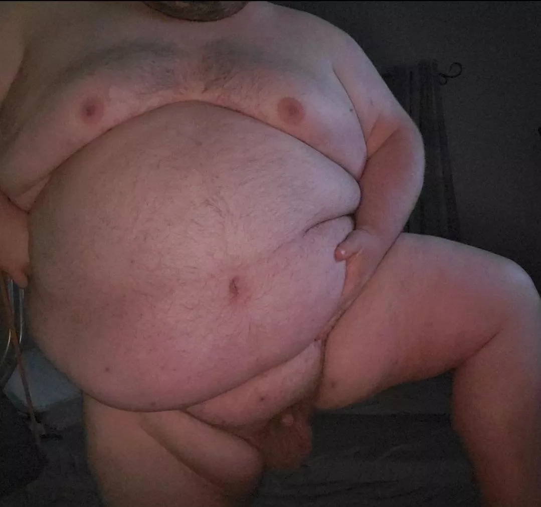 First ever full nude selfie