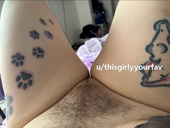 Get between my thighs 