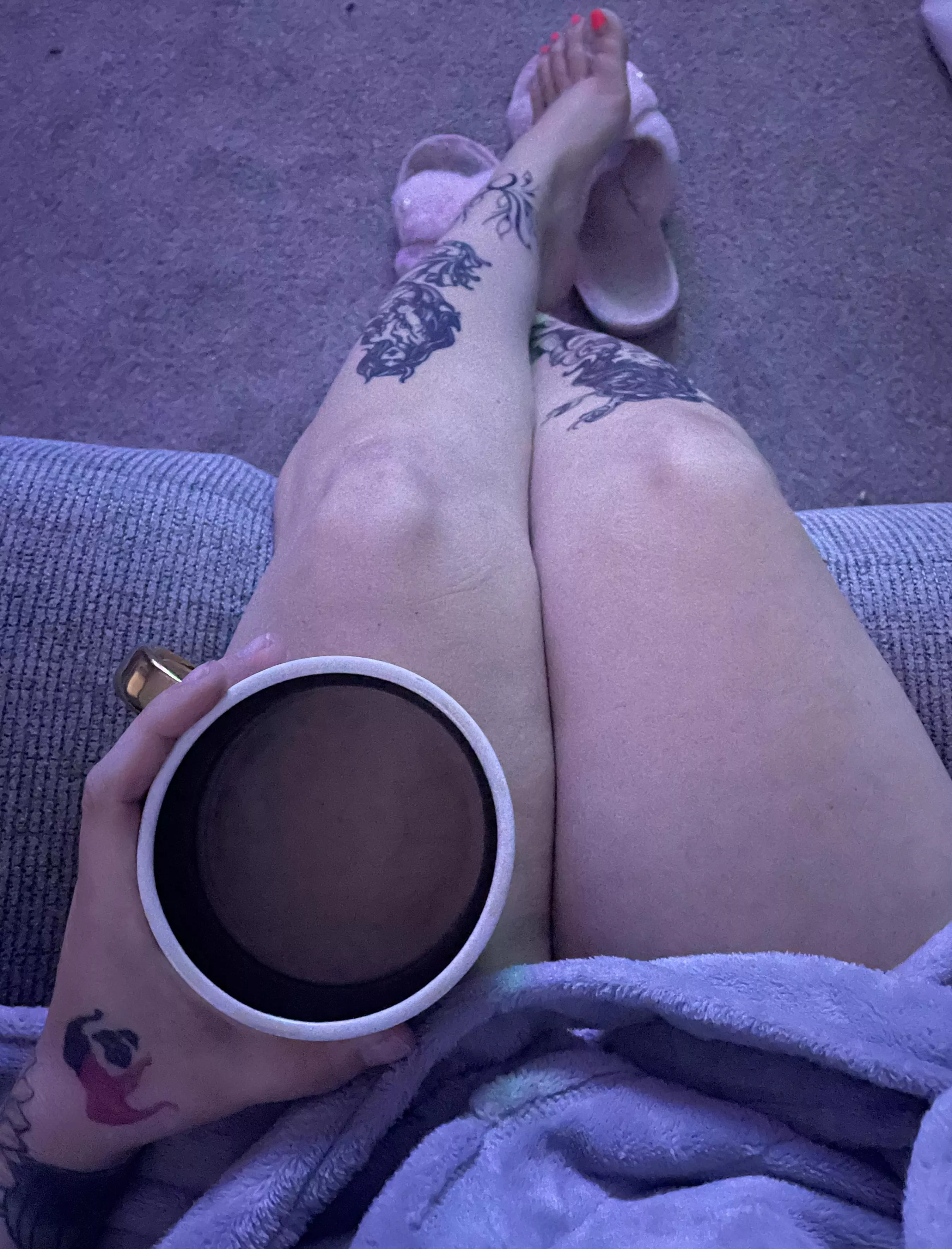 Good morning cucks ☀️ let’s start our weekend off right with some nice morning sends. Then I can deny you all weekend as you edge to my every command 