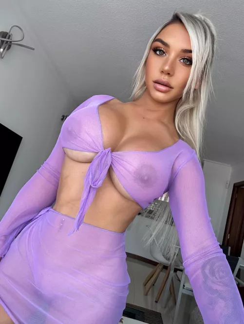 Hope you have all had a beautiful titty Tuesday! 🥰💋