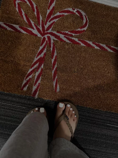 Is it to early for white toes and xmas decorations?