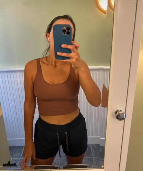 It’s been a minute but I’m back!! I’m Emily btw :)