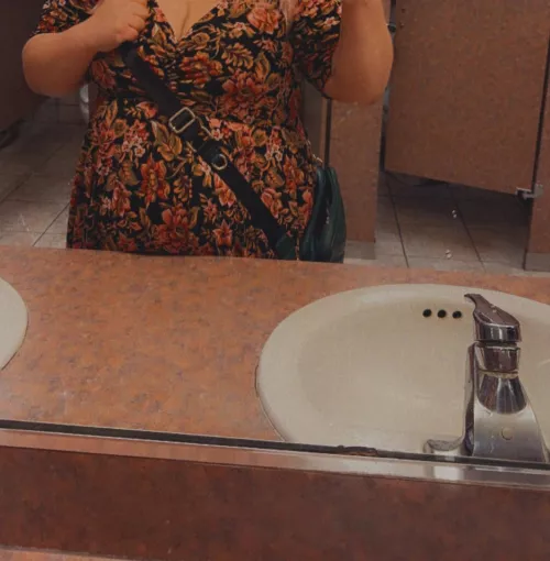 Klamath Falls F4M 30yrs old is there really no single people in Kf with bbc/bwc? lol 