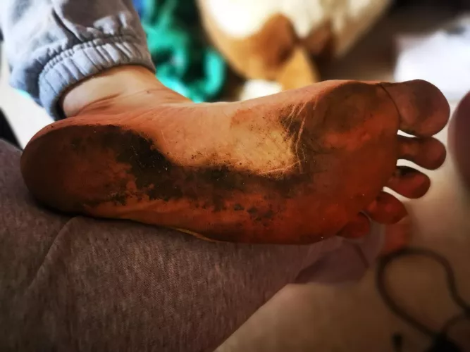 Muddy feet