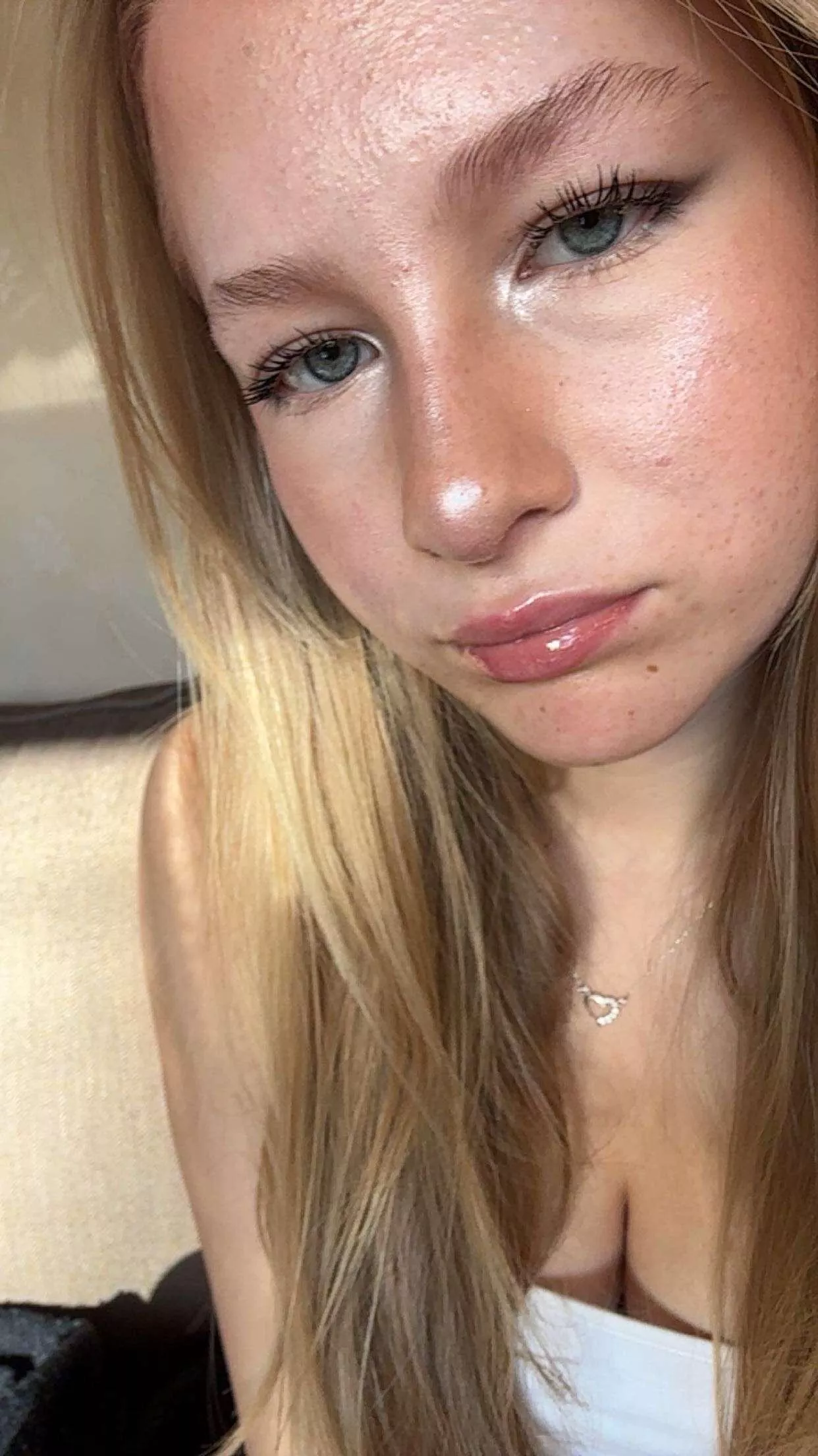 need a real daddy😙