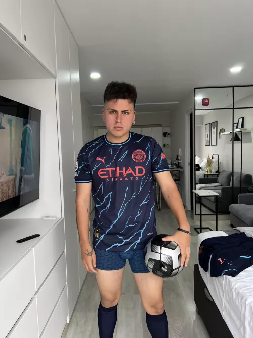 This bulge shows up real good in my trunks