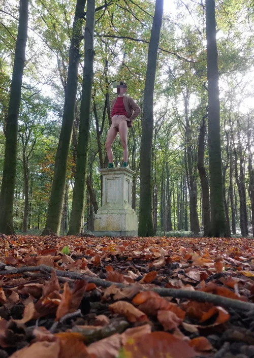 This pedestal was missing a statue.