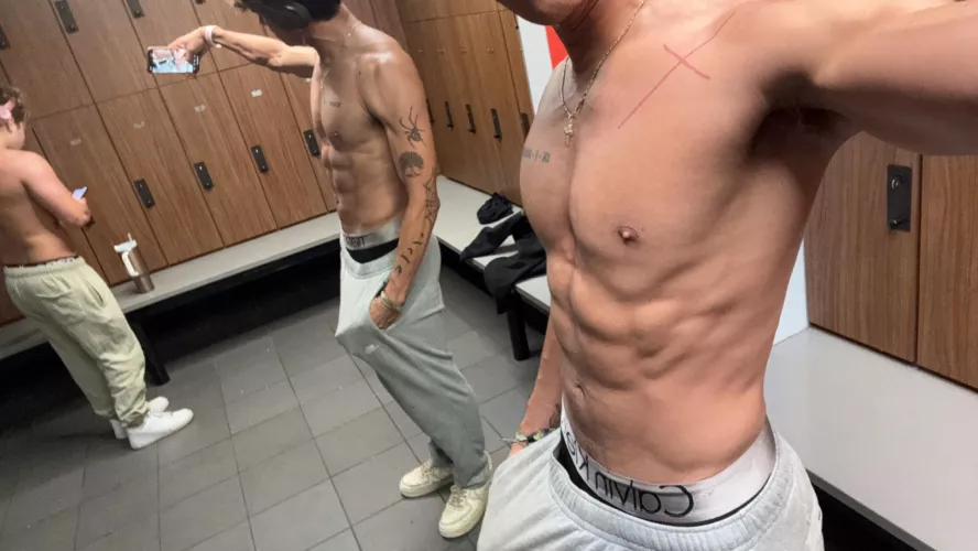 19yo am I too young for you to date & fuck?
