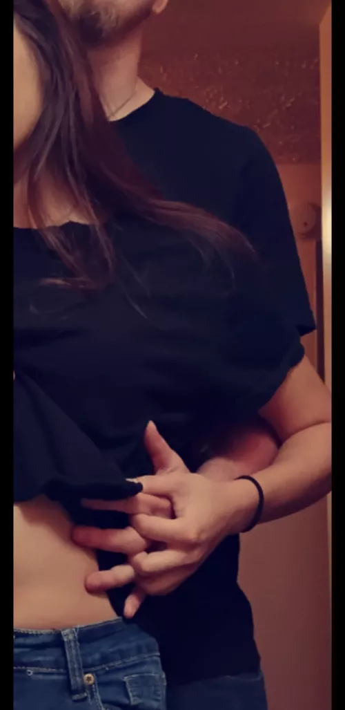 20f 27m looking for a 3rd to have some fun 🤭 420 friendly!