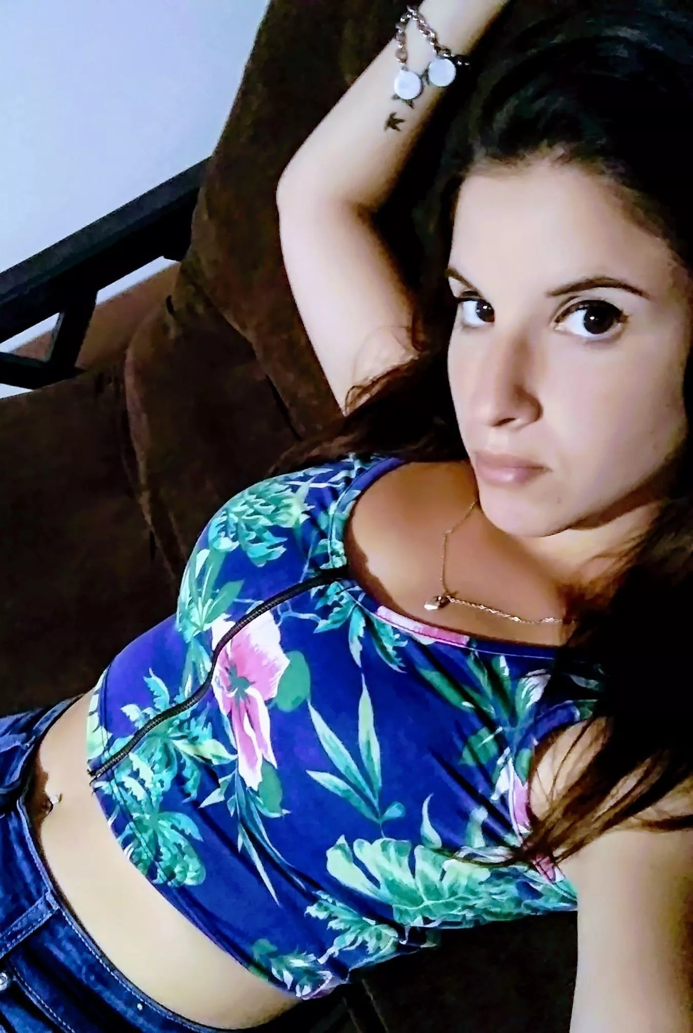 24 f looking for my bf throat to be used and abused. HMU if keen